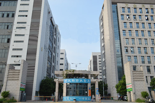抗黃變劑專業(yè)生產(chǎn)廠家辦公區(qū)域